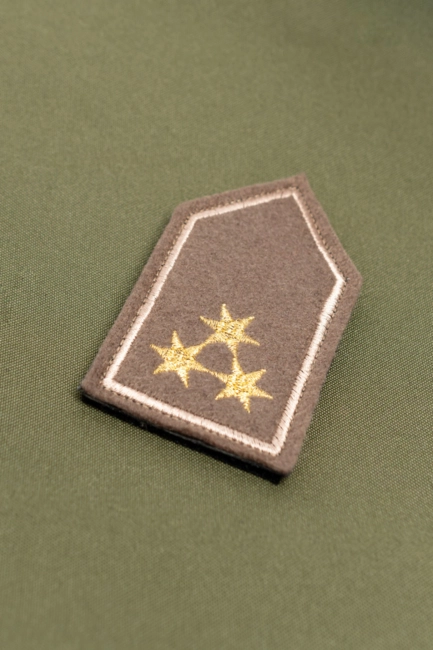Százados<br/>katonai felvarró