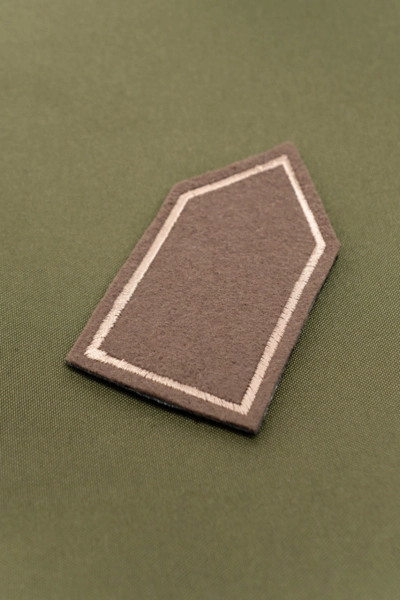 Közkatona<br/>katonai felvarró