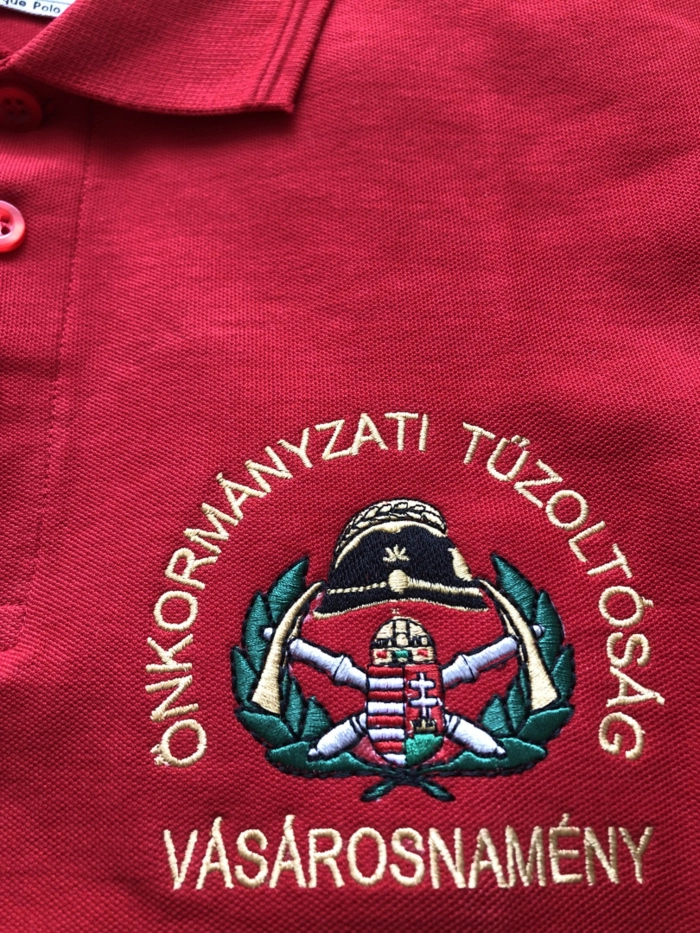 EGYENRUHÁSOK, EGÉSZSÉGÜGY